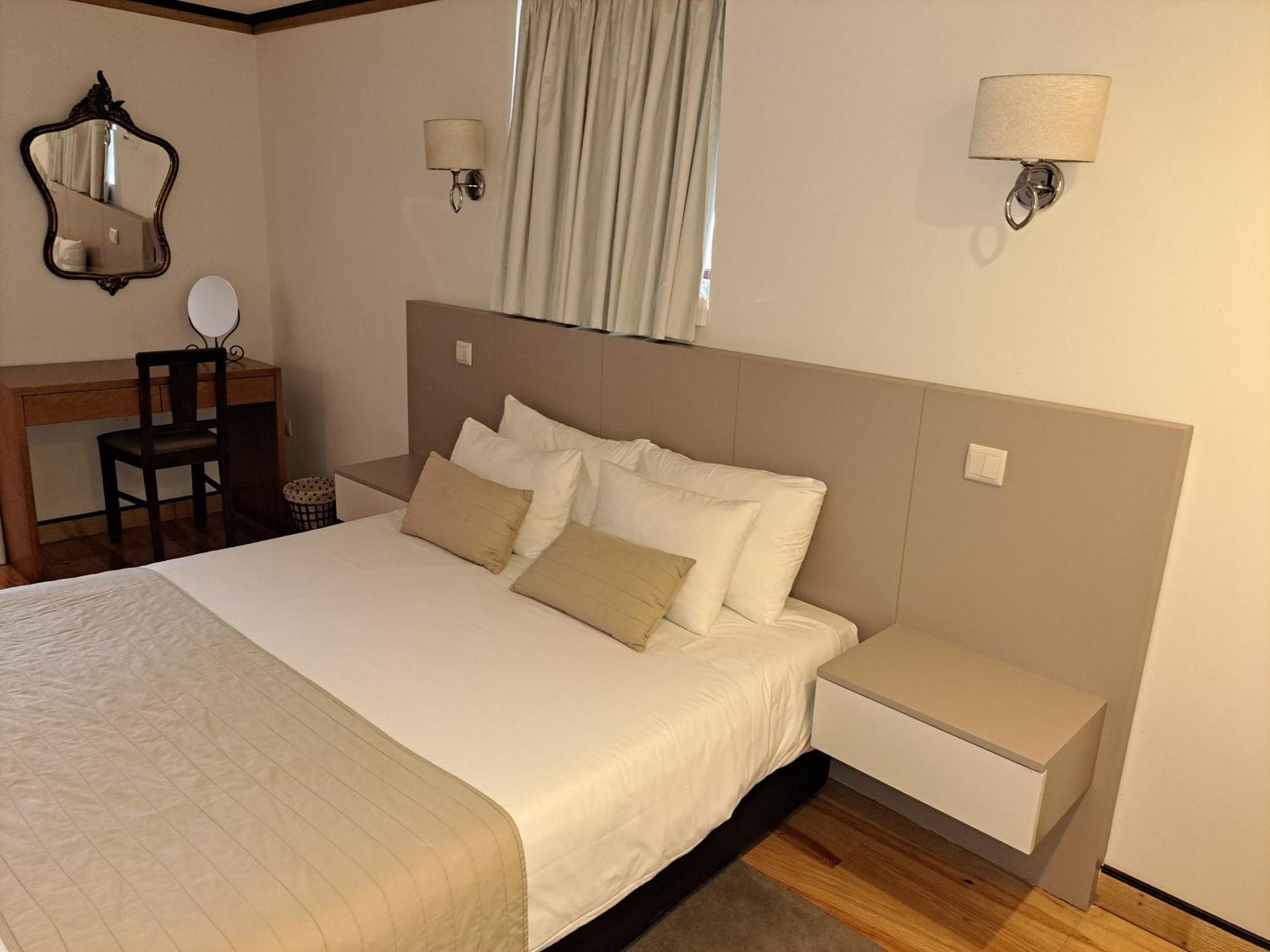 Casa Cachada Guest House บรากา ภายนอก รูปภาพ