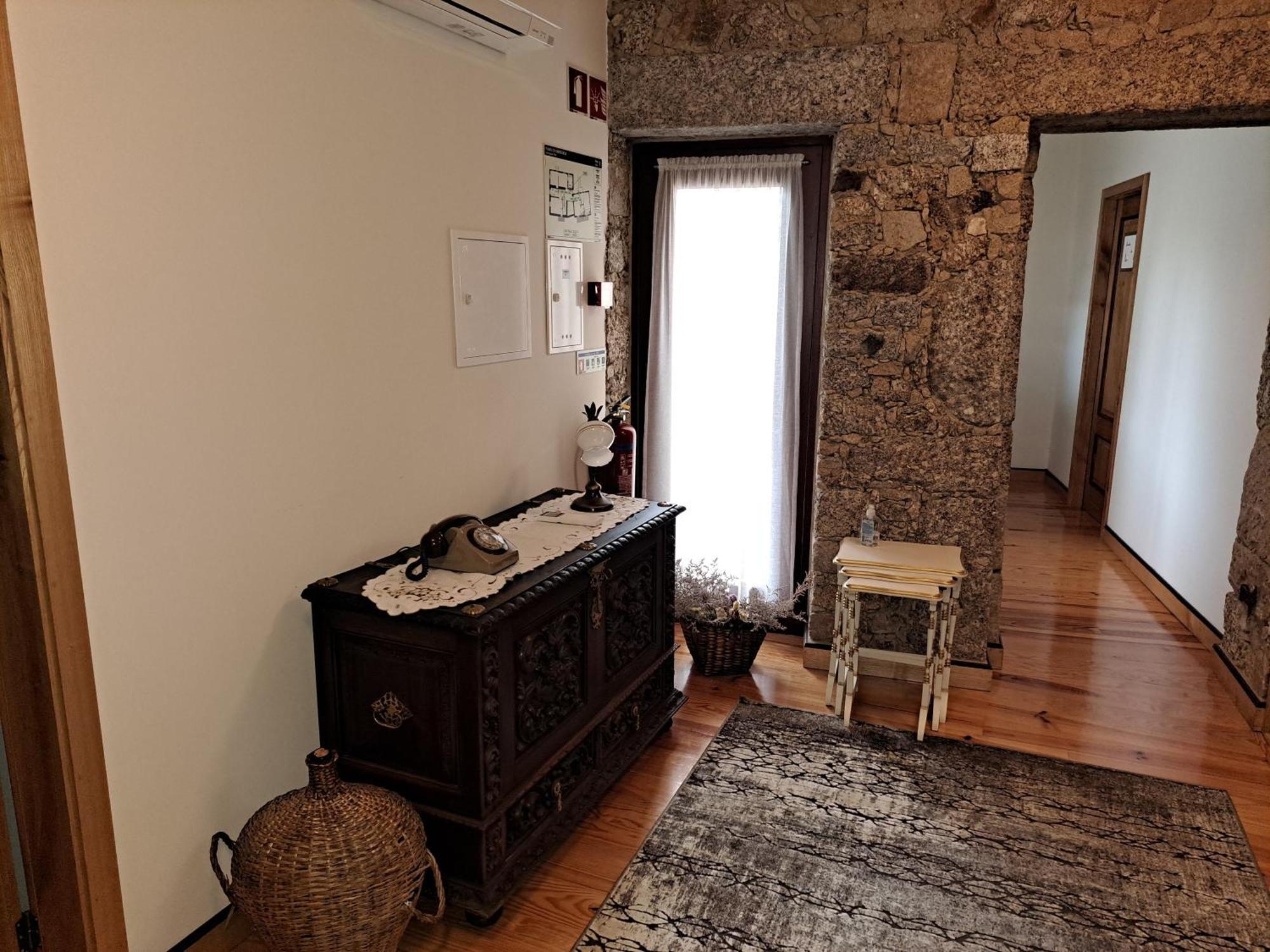Casa Cachada Guest House บรากา ภายนอก รูปภาพ